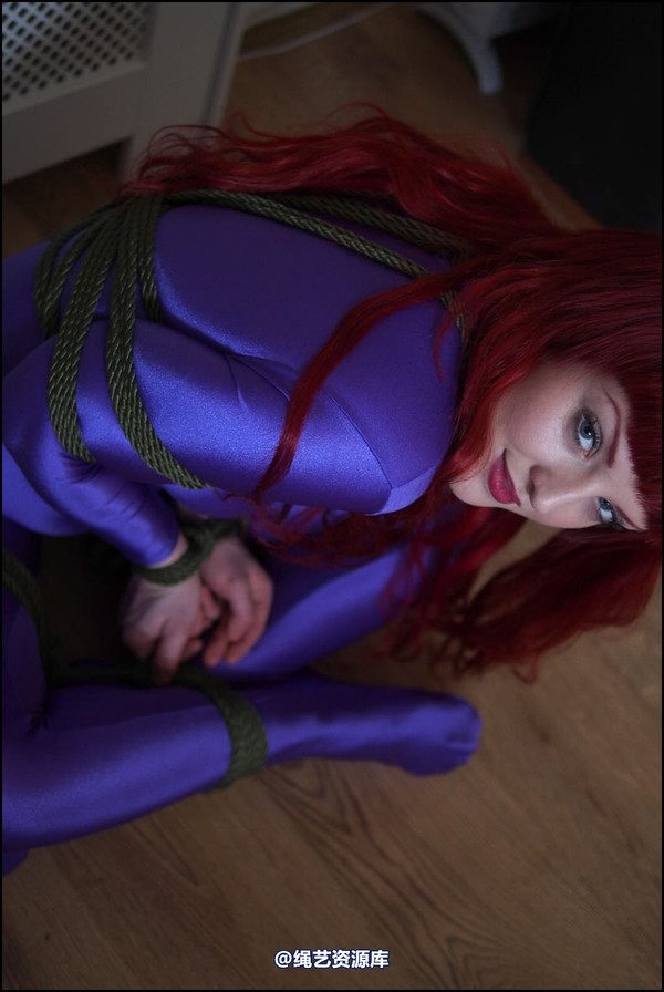 simplytied - RR in purple catsuit 第 15 张图片