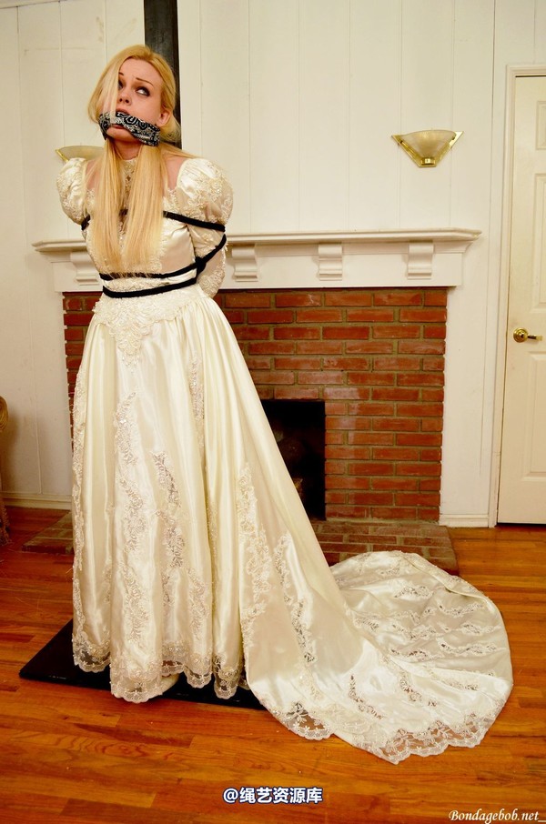 bondagebob - Martina Warren Bride 第 158 张图片