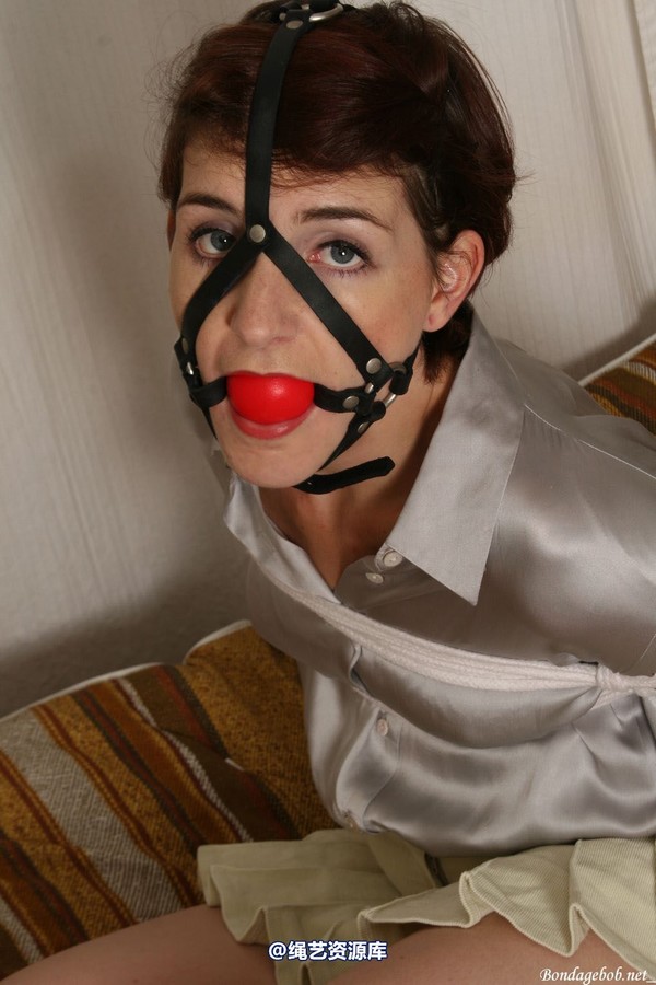 bondagebob - Adreena Nabbed and gagged 第 41 张图片
