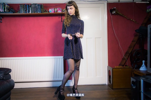 limitedaudience - 2014 fay under house arrest 第 9 张图片
