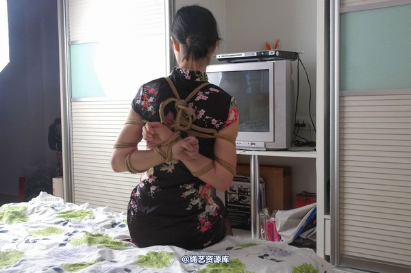 唯美之家 - 小青旗袍五花2010-7-8 第 59 张图片