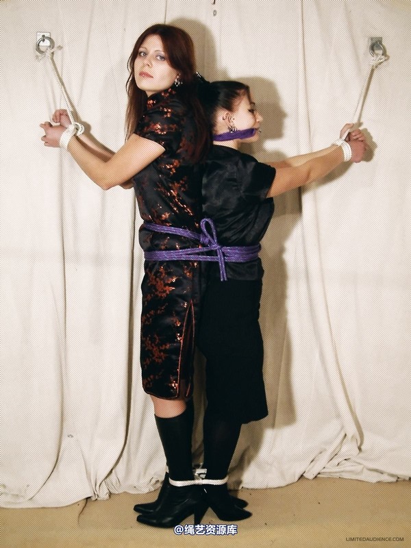limitedaudience - 2012 lazuli scarlett back to back 第 2 张图片