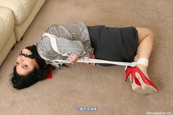 bondagebob - Monica Harris Well boxed 第 128 张图片