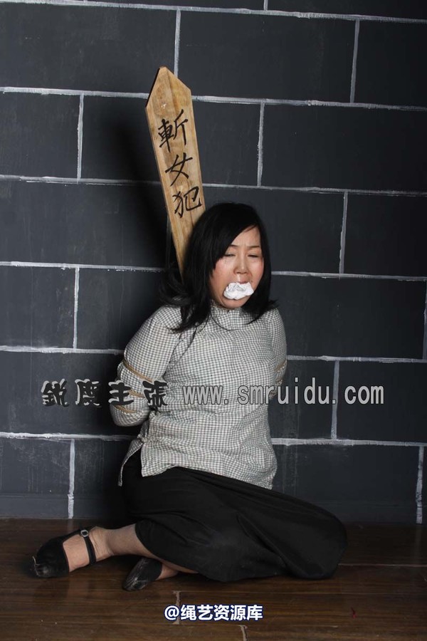 锐度主张 - 监房女犯模特：雨露 第 65 张图片