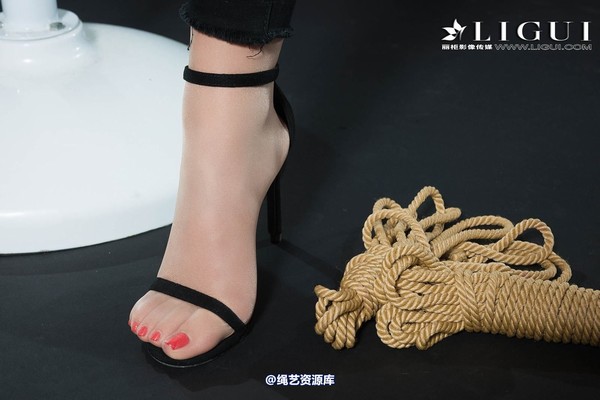 丽柜美束 - 2018-11-09 绳欲 莜莜 第 12 张图片