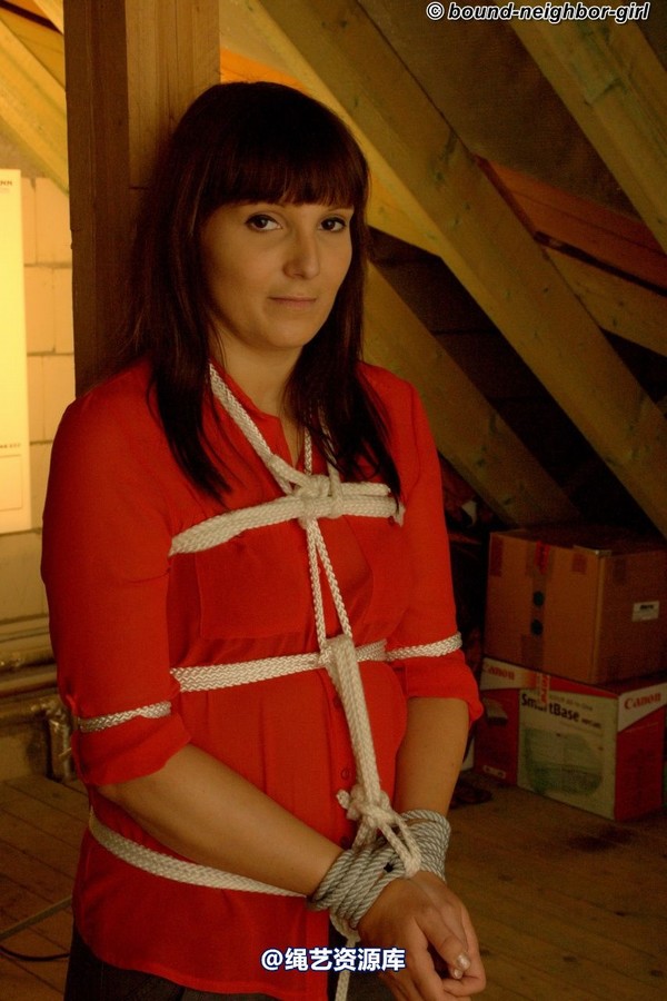 bound-neighbor-girl - Susan - Tied up in the Attic 2 第 19 张图片