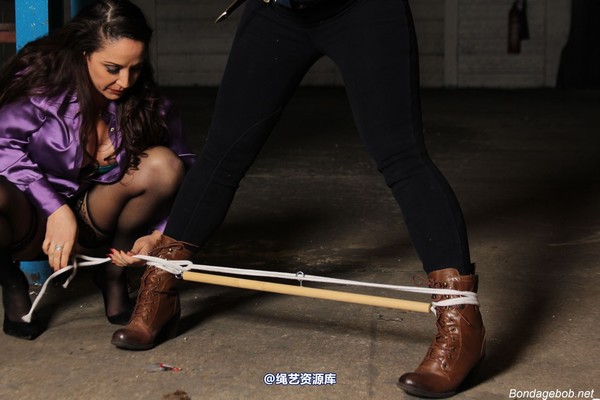 bondagebob - Jewell and Missey The kinky captor 第 363 张图片