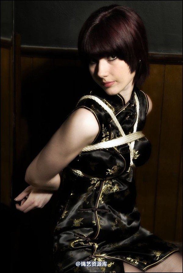 simplytied - Mirror look 第 9 张图片