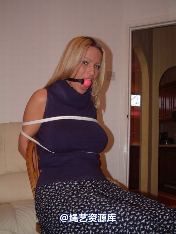bondagebob - Taylor Housewife bound 1 第 4 张图片