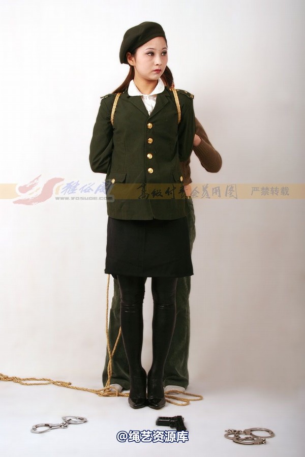 雅俗阁 - 20060401雅思警服 第 4 张图片