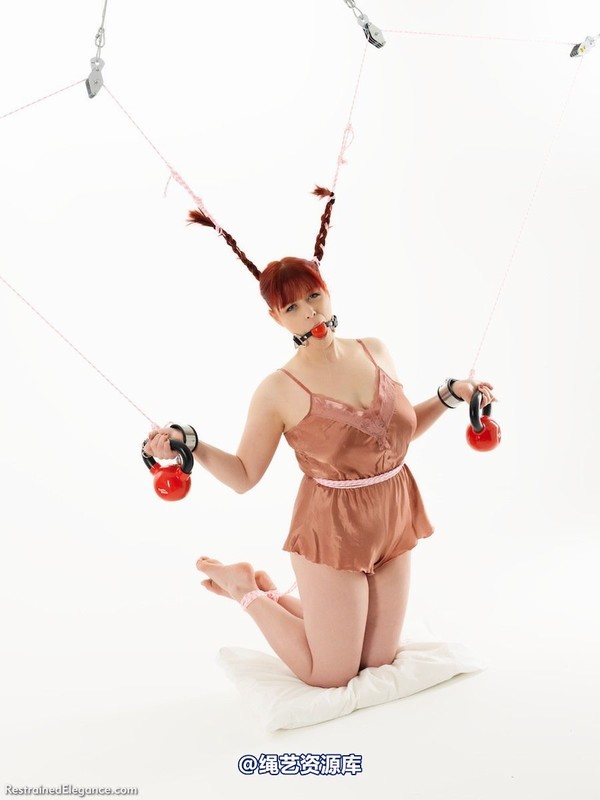 restrainedelegance - Pigtail Predicament 第 59 张图片