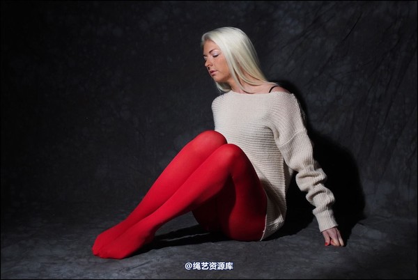 simplytied - Blonde in red tights 第 5 张图片