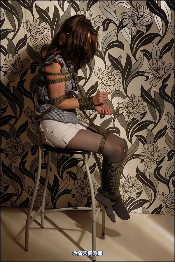 simplytied - Jinx in Grey 第 14 张图片