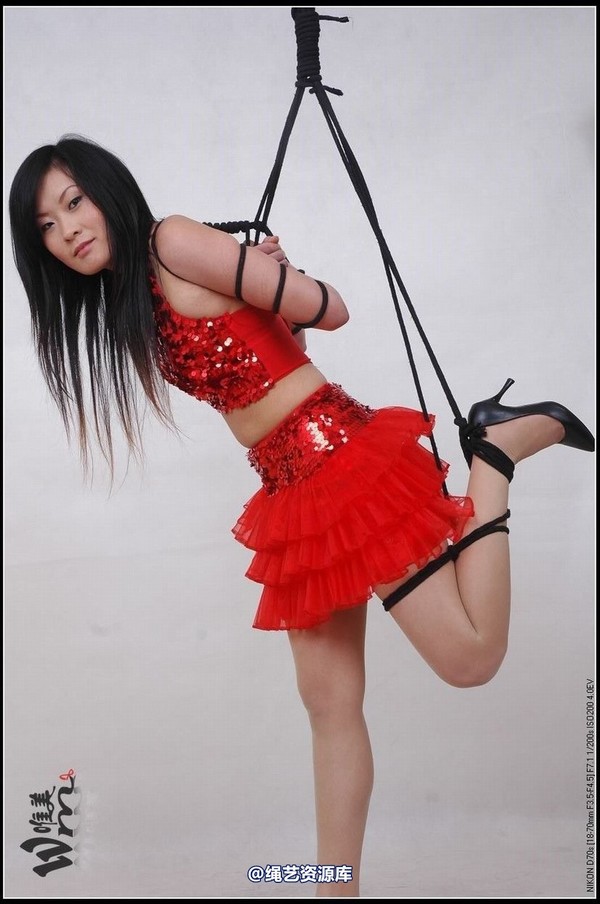 唯美之家 - 2008-11-11琪琪舞服五花 第 17 张图片