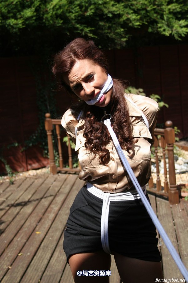 bondagebob - Chrissy Leashed 第 44 张图片