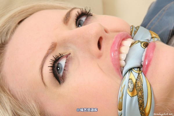bondagebob - Hannah Claydon Beautiful in blue 第 113 张图片