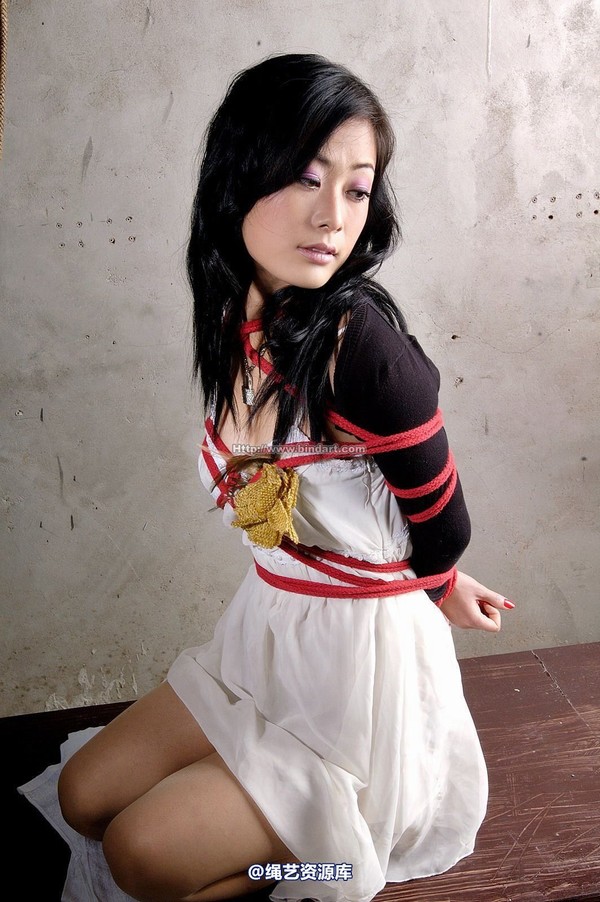 丽柜美束 - 2006-03-20 第 4 张图片