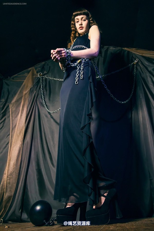 limitedaudience - 2014 fay lady in chains 2 第 7 张图片