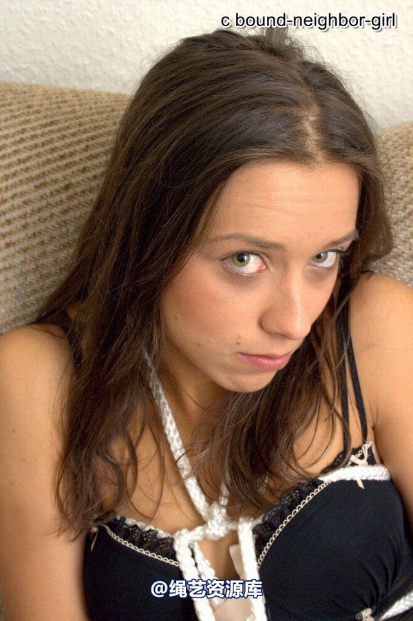 bound-neighbor-girl - Laura helpless 第 25 张图片