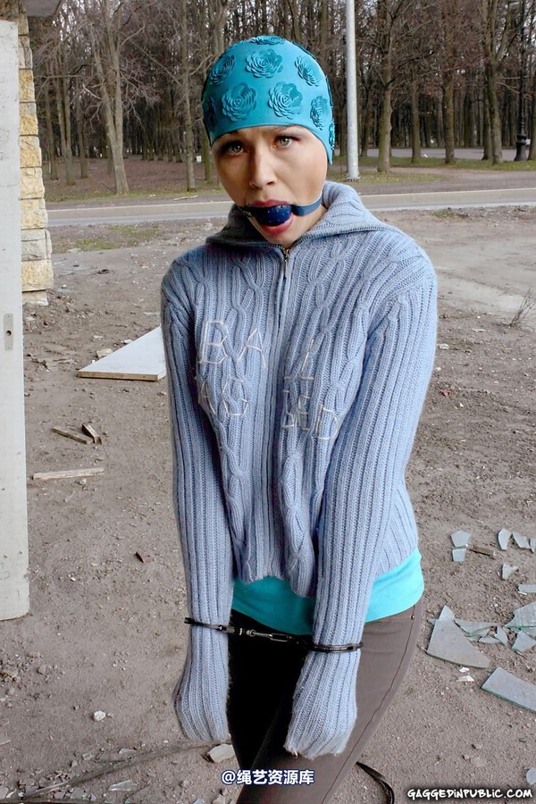 gaggedinpublic - gip325 第 73 张图片