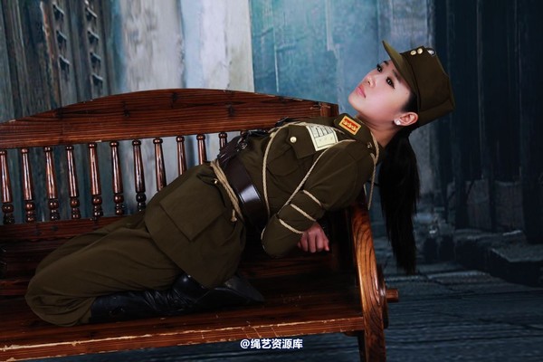 神艺缘 - 235-美式女制服 第 27 张图片