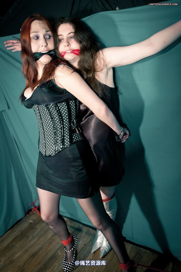 limitedaudience - 2012 catya elyssia captives together 第 24 张图片