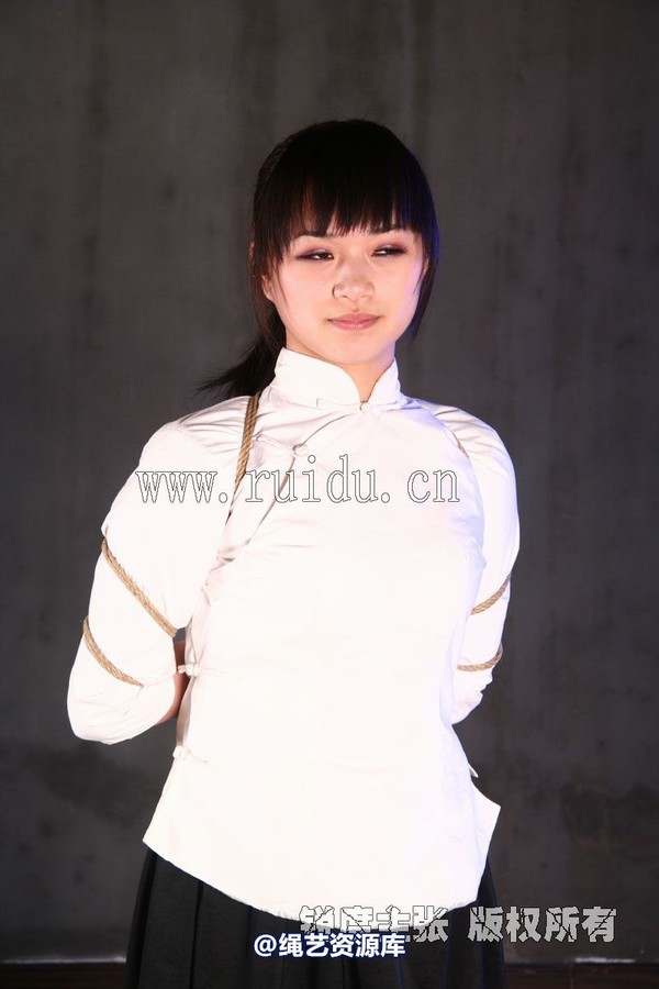 锐度主张 - 2008年第61期捆绑图（11.5）模特：莹儿 第 27 张图片