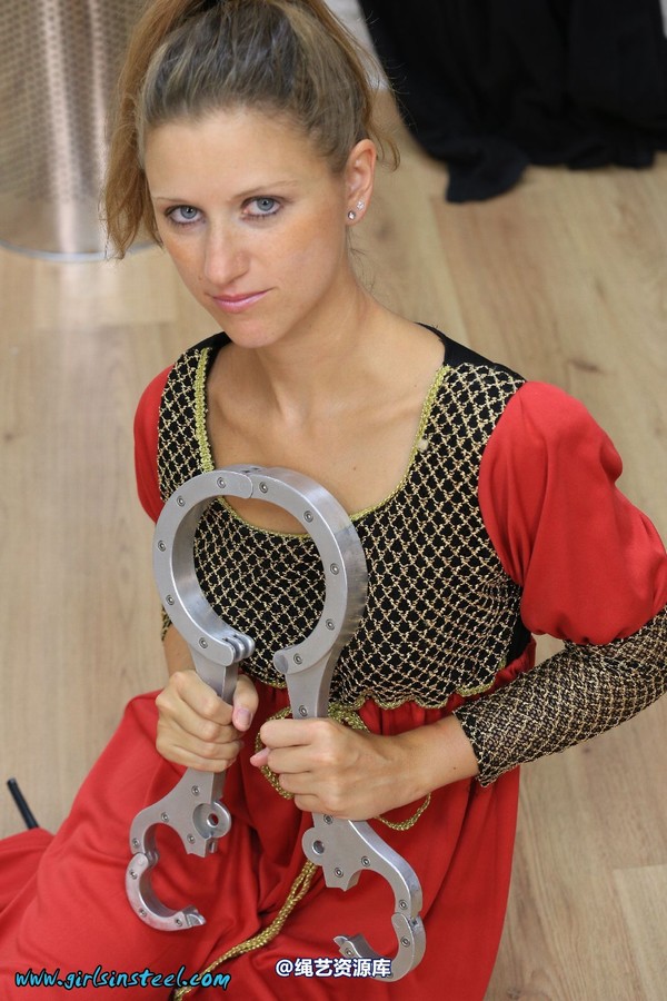 girlsinsteel - Sophia as a damsel 第 17 张图片
