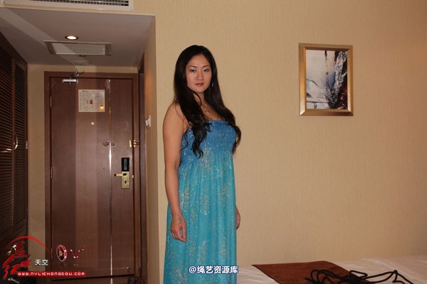 红豆的天空 - 2011 红豆 唯美长裙 第 20 张图片