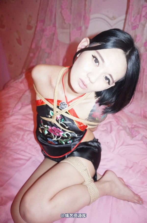dk13美束馆 - 12.3-DJ黑肚兜-94P 第 51 张图片