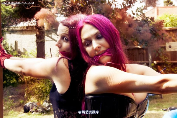 limitedaudience - 2011 elyssia violet reign two for one 2 第 7 张图片