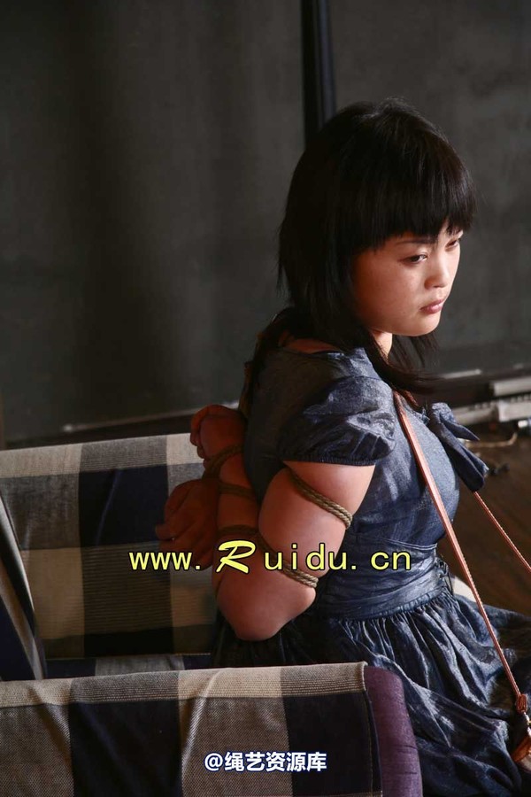 锐度主张 - 20070714第24期 无敌姐妹花组图 模特：小琴小雪 第 96 张图片