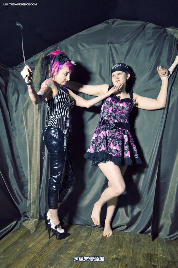 limitedaudience - 2012 beckykat loltaru domination 2 第 11 张图片