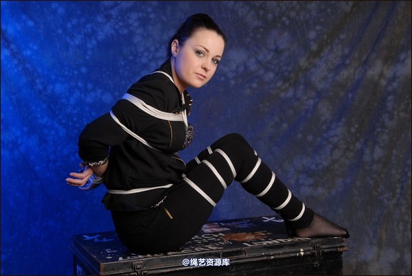 simplytied - Jinx with a few studs 第 24 张图片