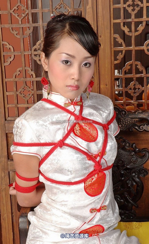 丽柜美束 - 2006-08-01 第 36 张图片