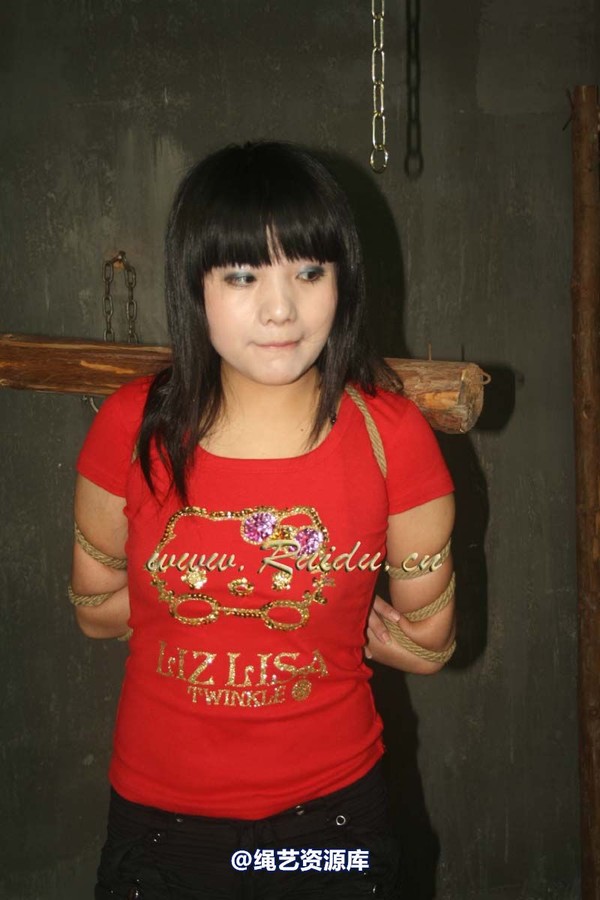 锐度主张 - 20071202第45期 佳佳，姣姣，恬恬捆绑图 第 127 张图片