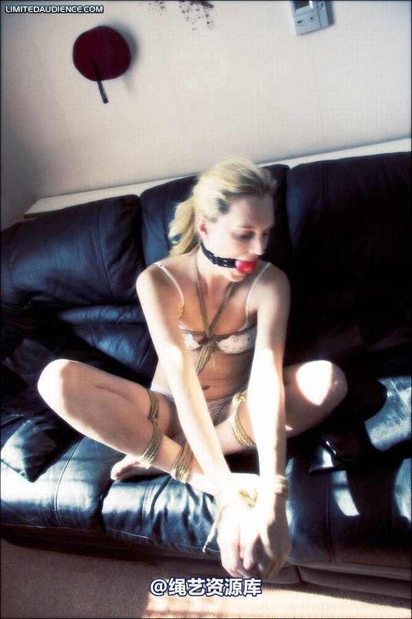 limitedaudience - 2008 ariel self bondage 第 37 张图片