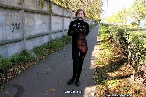 gaggedinpublic - gip305 第 13 张图片