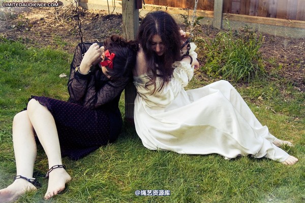 limitedaudience - 2010 catya dominick destruction resting 第 15 张图片
