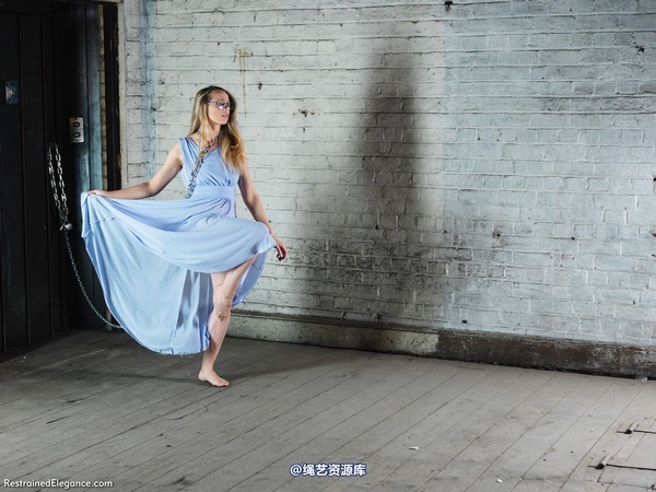 restrainedelegance - Ayla Rose Investigates 第 9 张图片
