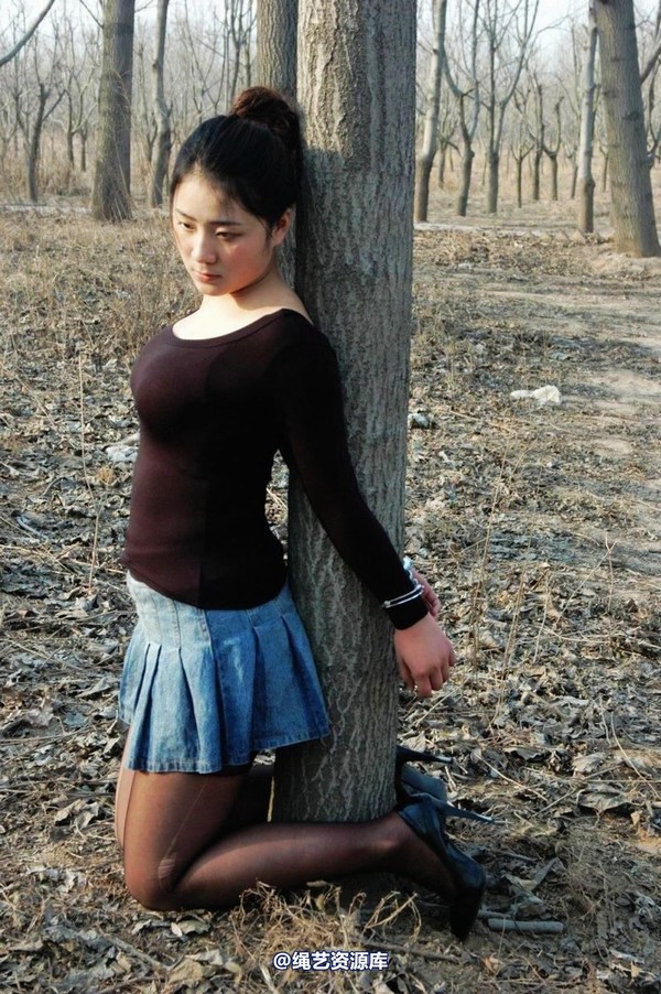 mj影视 - 2013-3-4陈沫踏青 黑丝美女最终的不归路 第 181 张图片
