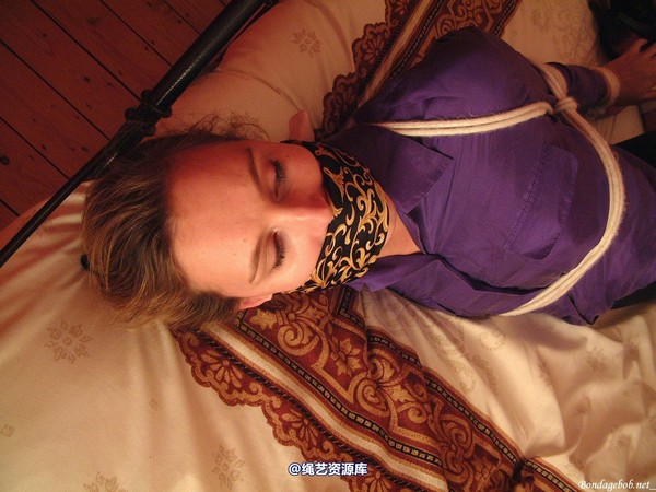 bondagebob - Ariel Tighter hogtie 第 81 张图片