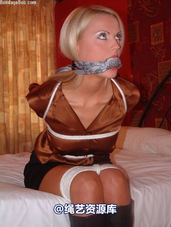 bondagebob - Jasmine Sinclair Brown silk blouse 1 第 10 张图片