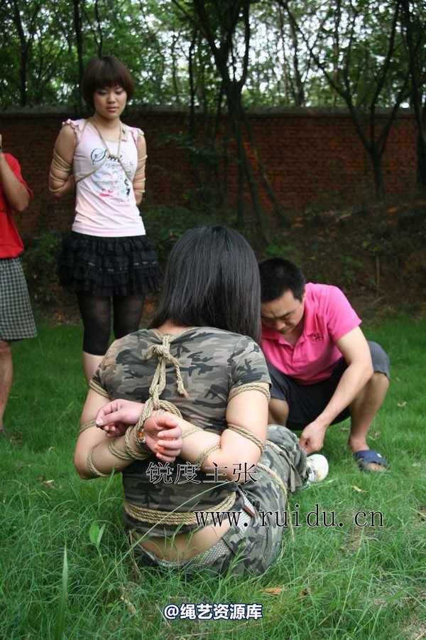 锐度主张 - 2009年第31期捆绑图（2009.7.12）模特： 心心 小爱 第 46 张图片