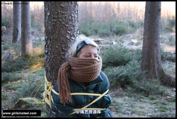 girlsinsteel - In the forest 第 51 张图片