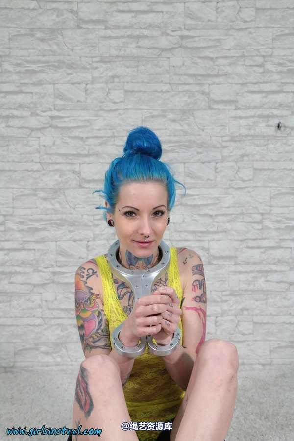girlsinsteel - Tattoo model very helpless 第 14 张图片
