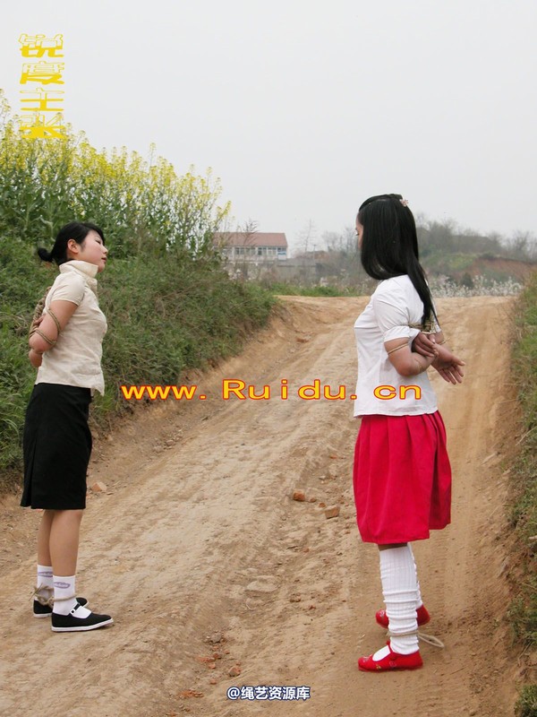 锐度主张 - 婷婷和寒冰走在乡间小路上 第 19 张图片