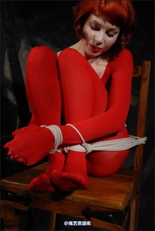 simplytied - Fawnya red encasement 第 31 张图片
