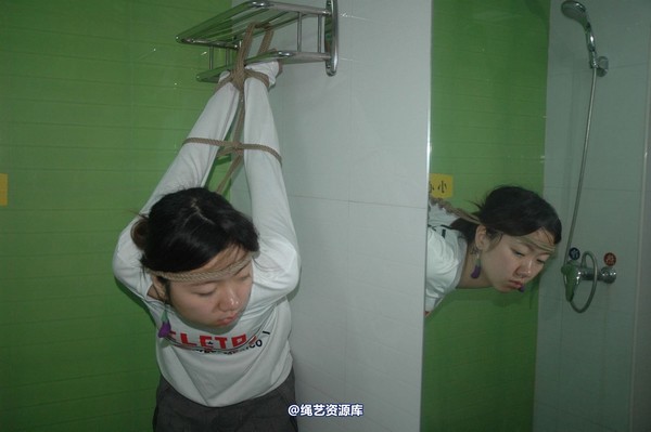 唯美之家 - 2010-10-22冉冉学生制服 第 25 张图片