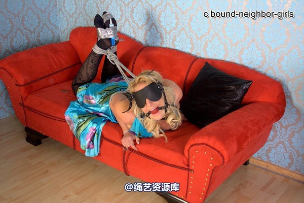 bound-neighbor-girl - Julia in bondage part 2 第 30 张图片